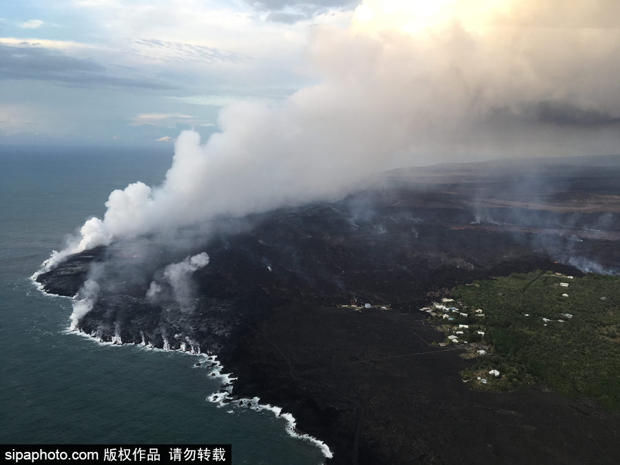 根本停不下來 美國基拉韋厄火山巖漿成“紅色河流”